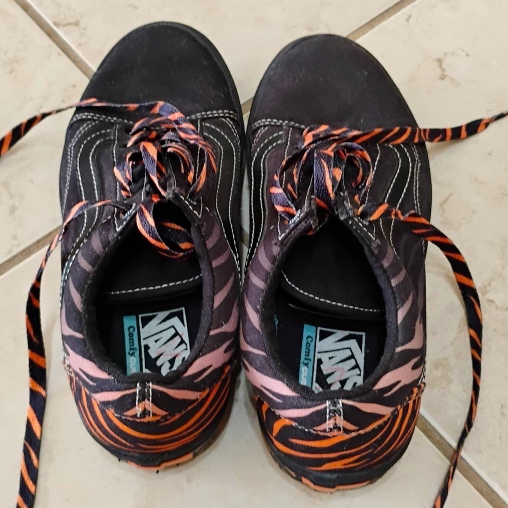 Vans ComfyCush Old Skool Project Cat Tiger Fade Black